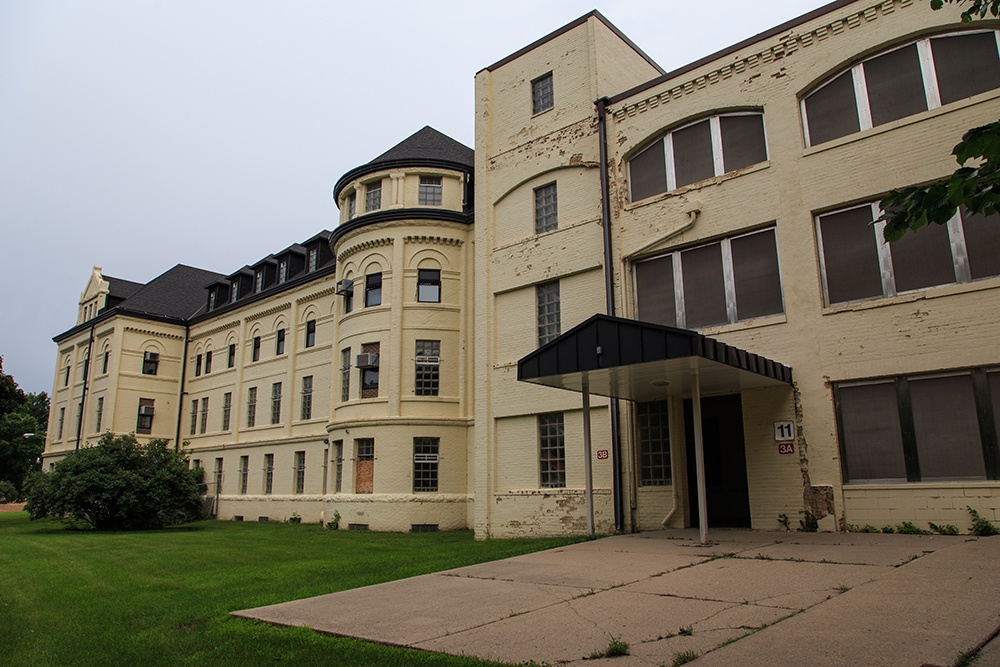 Fergus Falls State Hospital