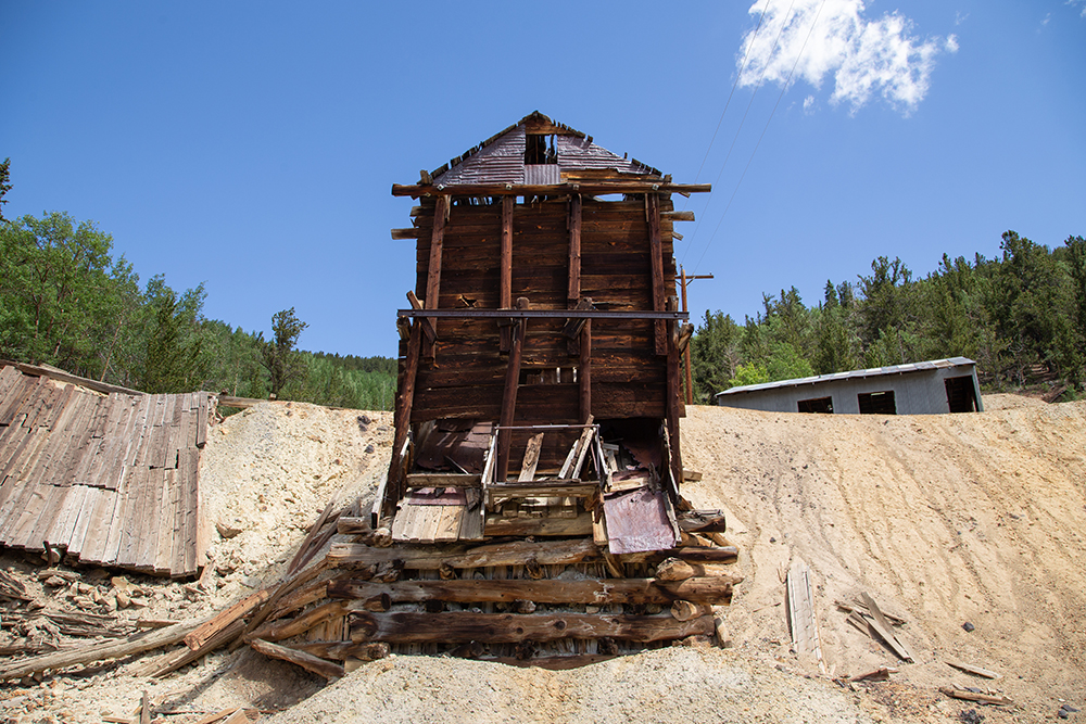 Colorado Mines © 2023 sublunar