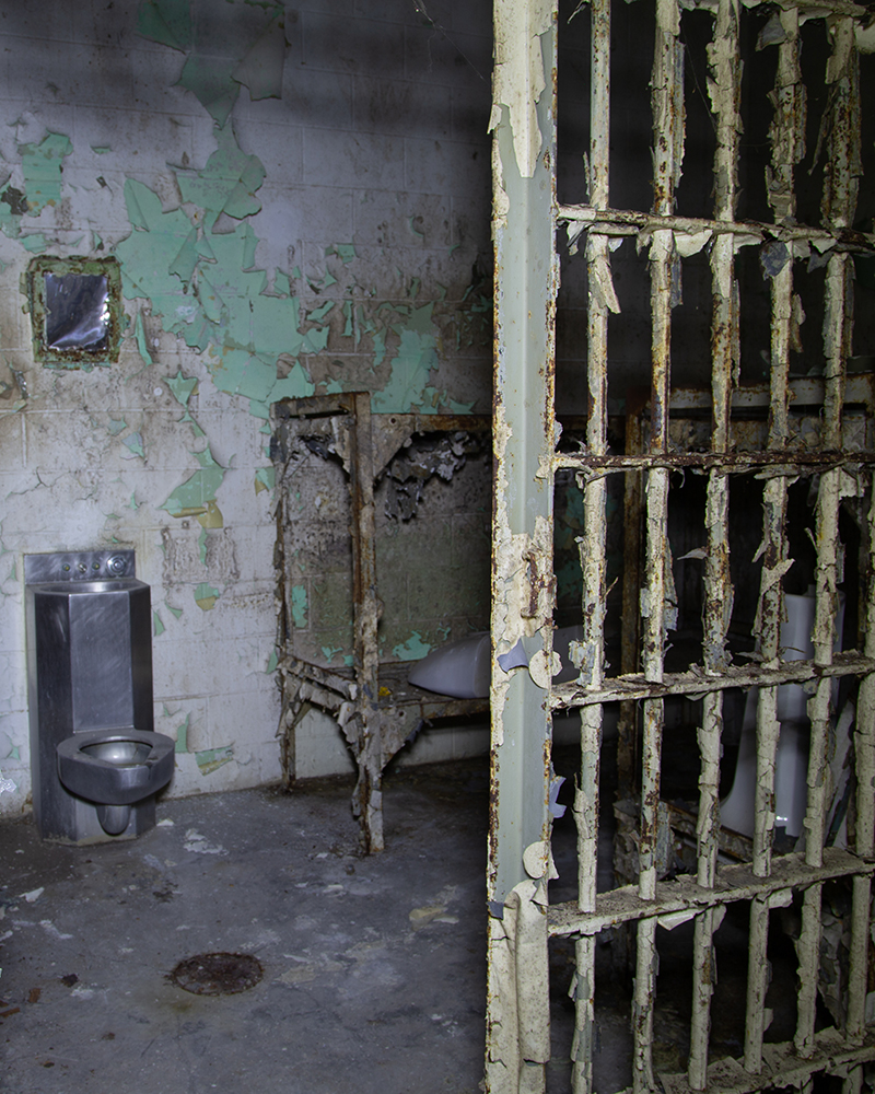 Vernon County Jail © 2023 sublunar