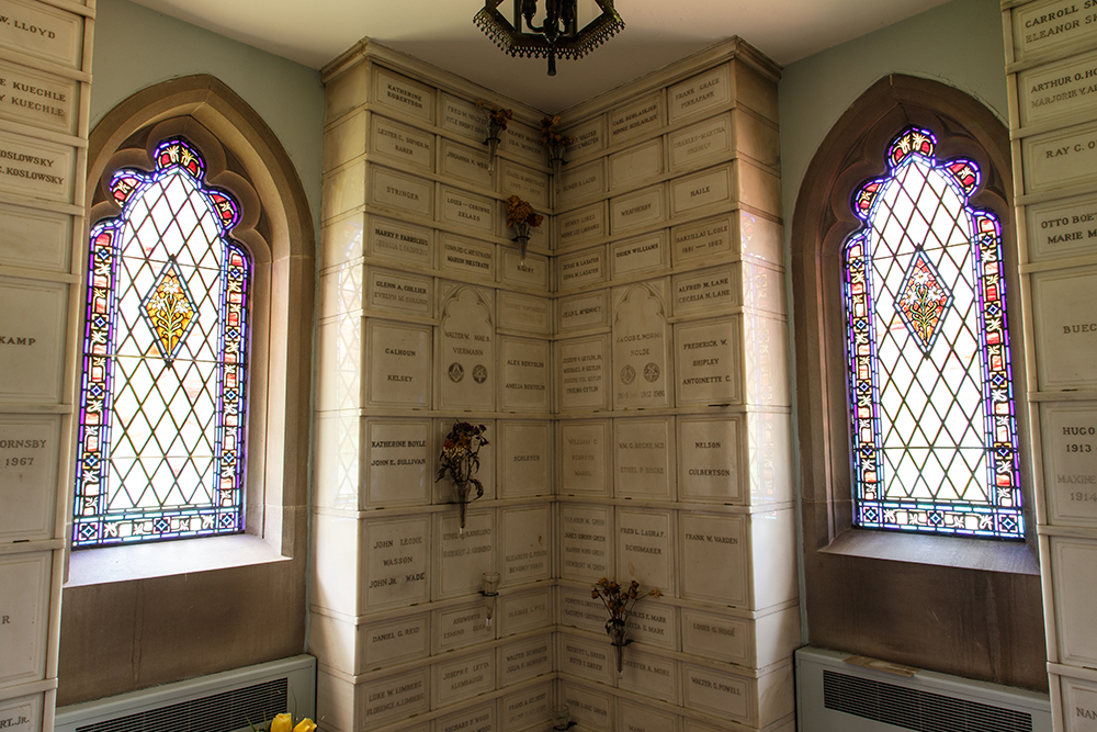 Oak Grove Mausoleum © 2014 sublunar
