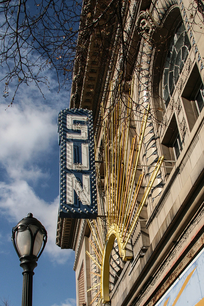 Sun Theater © 2014 sublunar